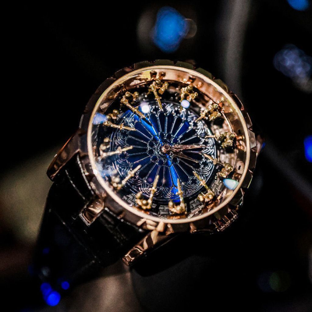 Best Smartwatch Accessories - Nuovo Orologio da Uomo Lussuoso ed